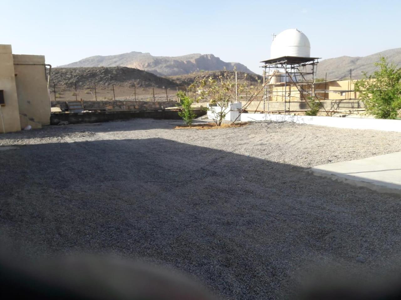 Abu Omair Jabal Shams House Hotel Al Ḩamrāʼ Exterior foto