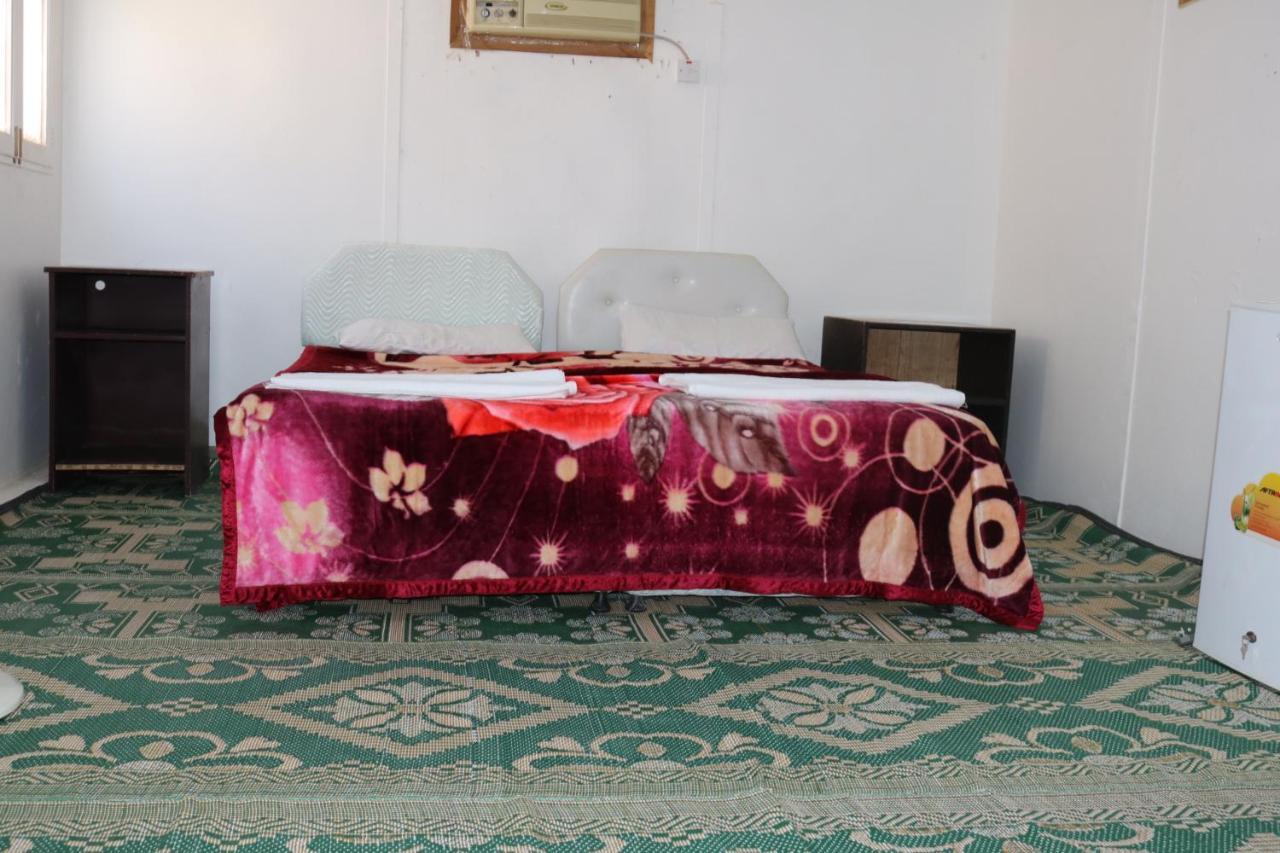 Abu Omair Jabal Shams House Hotel Al Ḩamrāʼ Exterior foto